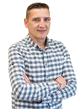 mladý muž HR manažér v msg life, profilová foto